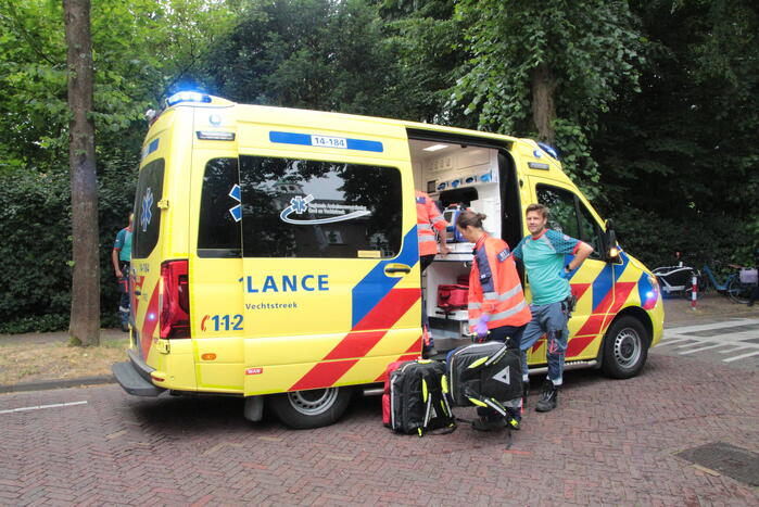 Fietser zwaargewond na val