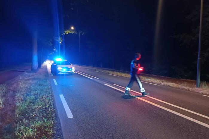 Scooterrijder gewond bij botsing tegen verkeersbord