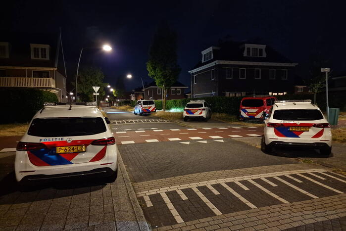 Buurman ontdekt brand in woning