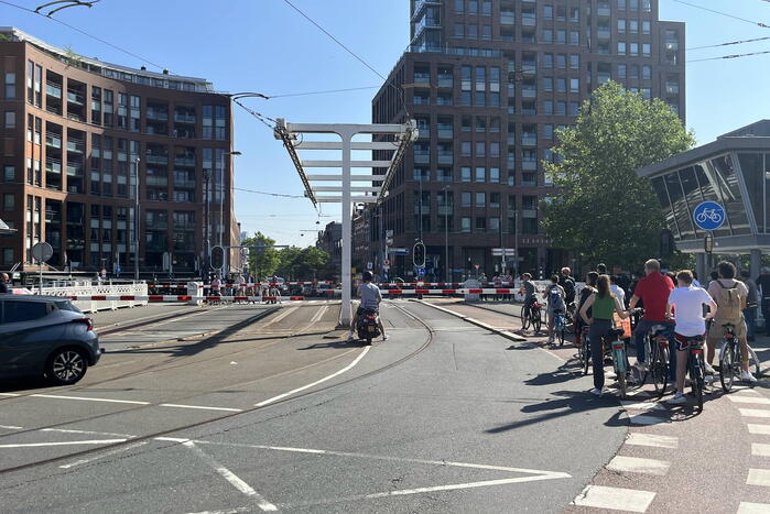 Lang wachten door storing in Lage Erfbrug