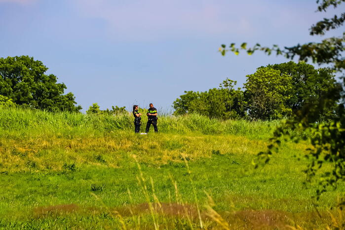 Zwemmer overleden; omstanders halen slachtoffer uit water