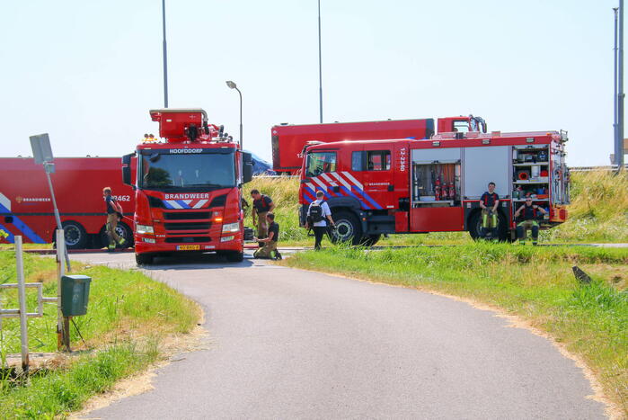 Grote brand in caravanstalling