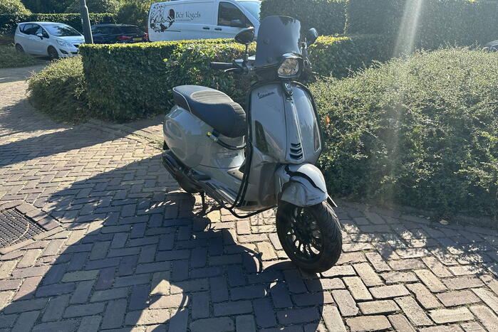Twee gewonden bij ongeval tussen scooter en automobilist