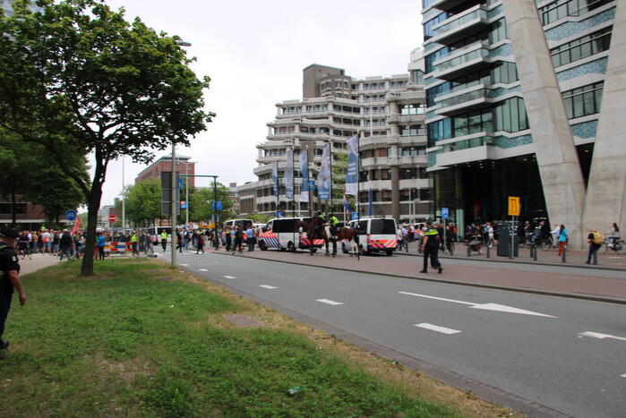 Politie massaal aanwezig bij boerenprotest