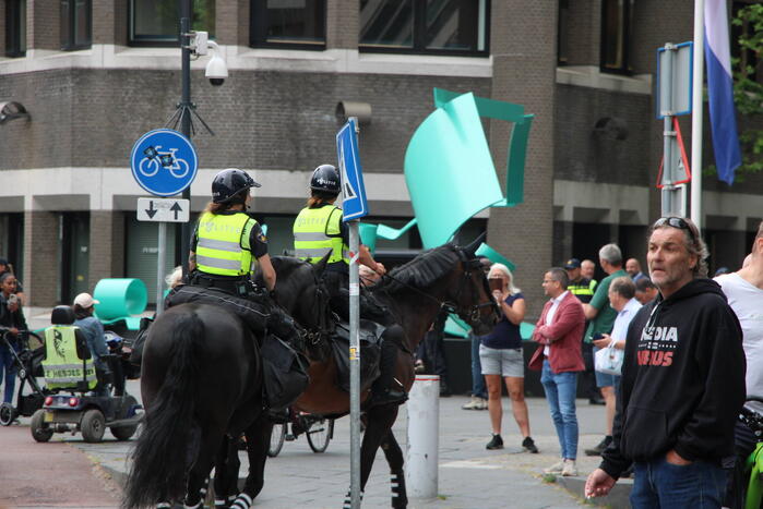 Politie massaal aanwezig bij boerenprotest