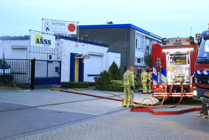 Brand in opslag met fietsaccu's
