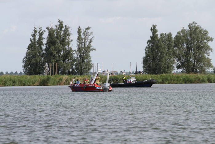 Man overleden, scheepvaartverkeer is gestremd