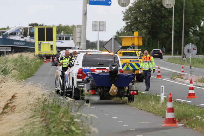Man overleden, scheepvaartverkeer is gestremd