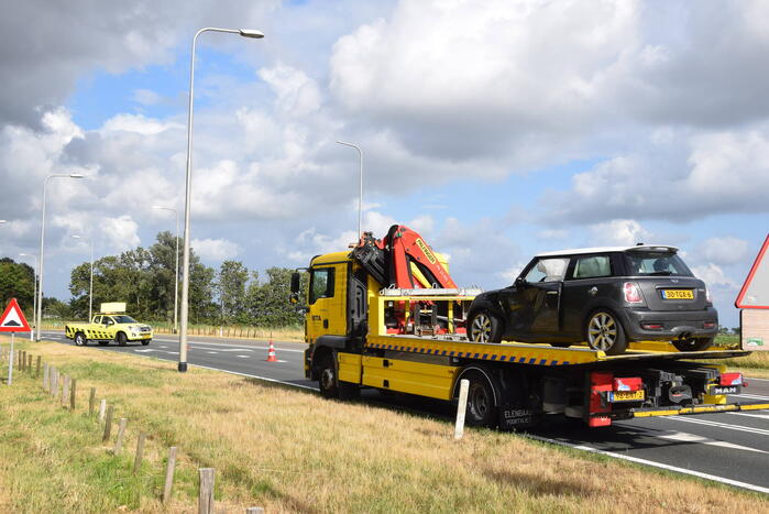 Veel schade bij ongeval op kruising