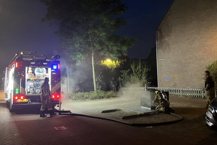 Brand in ondergrondse container