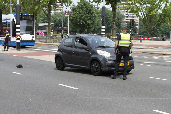 Kind gewond bij aanrijding met auto