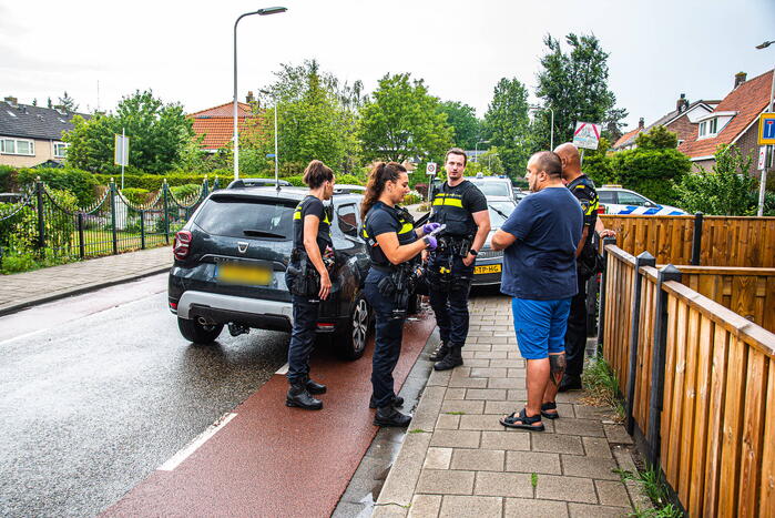 Dronken automobilist botst op tegemoetkomende auto