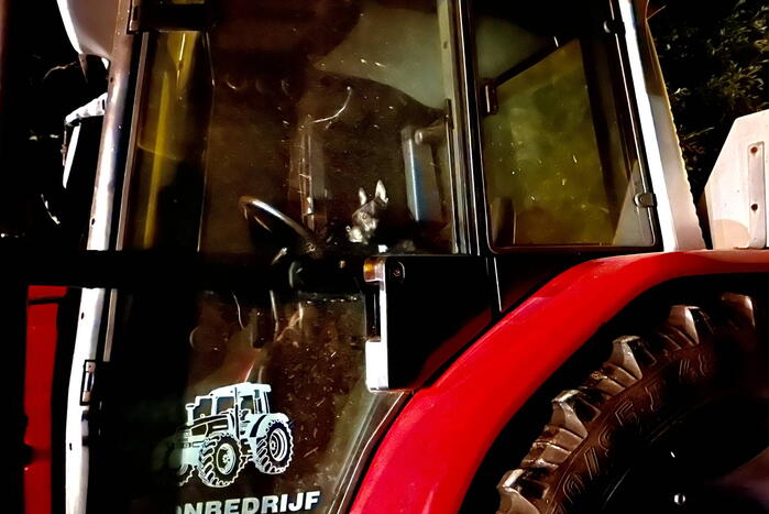 Loods verwoest bij grote brand