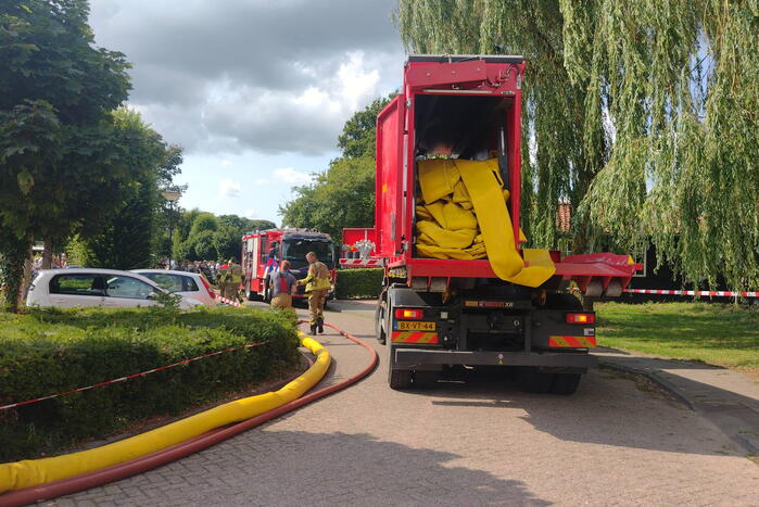 Brand slaat over na zorgboerderij