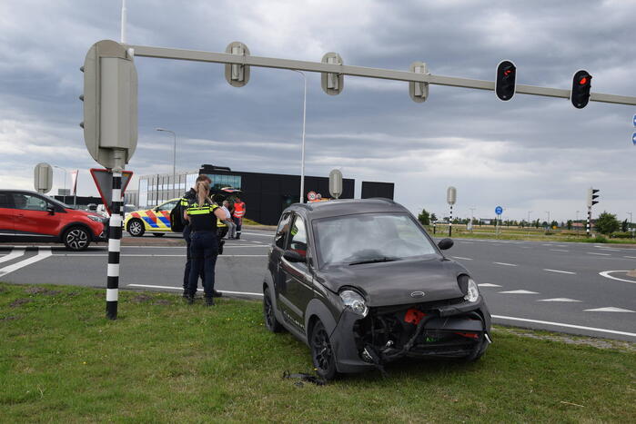 Voertuigen in botsing op kruising