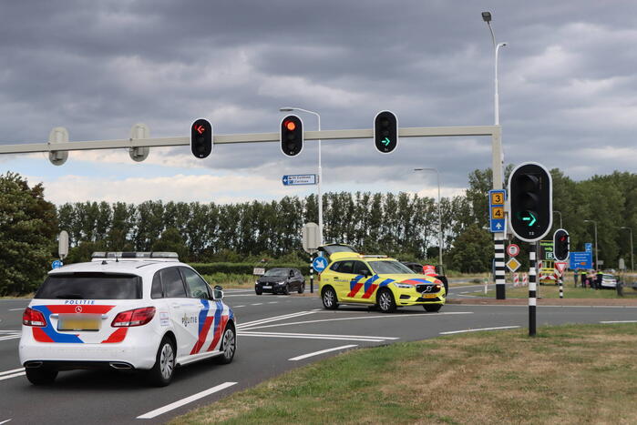 Voertuigen in botsing op kruising
