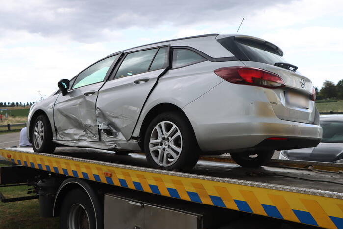Voertuigen in botsing op kruising