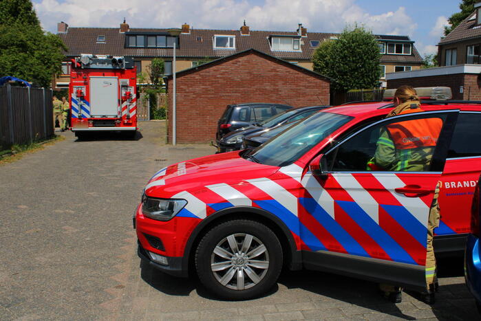 Gevaarlijk stof omgevallen in schuur