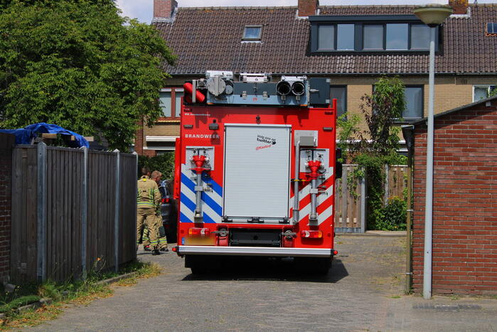 Gevaarlijk stof omgevallen in schuur