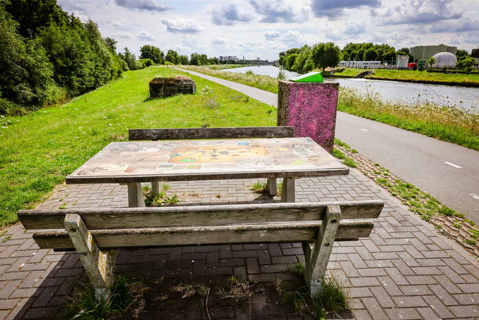 Antisemitisme leuzen met hakenkruis aangetroffen