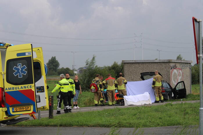 Persoon overleden na ongeval op carpoolplaats