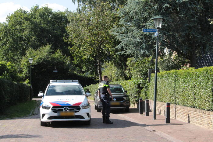 Burgernet ingezet voor zoekactie naar twee verdachtes