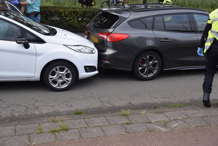 Drie voertuigen betrokken bij kettingbotsing
