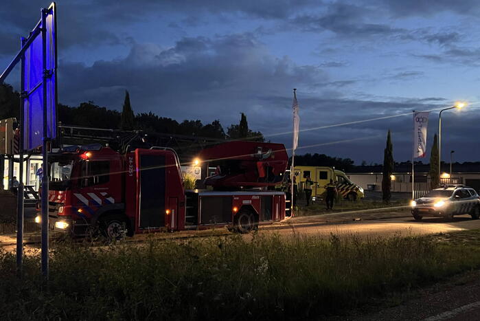 Brand in gebouw snel onder controle