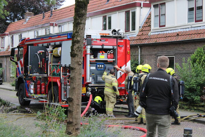 Persoon gewond bij brand in woning