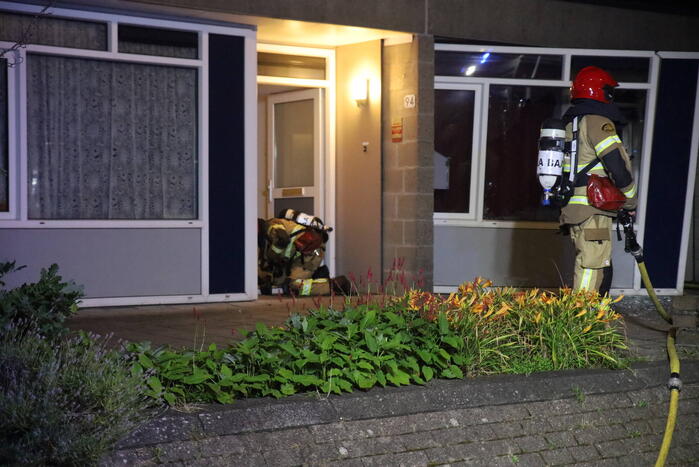 Veel schade na explosie in woning