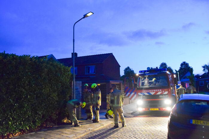 Brandweer ingezet voor kortsluiting in lantaarnpaal