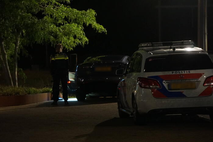 Dronken bestuurder rijdt van trap af