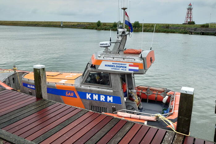 Knrm assisteert ambulancedienst bij ongeval op schip