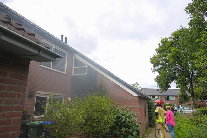 Brand slaat afzuiginstallatie in