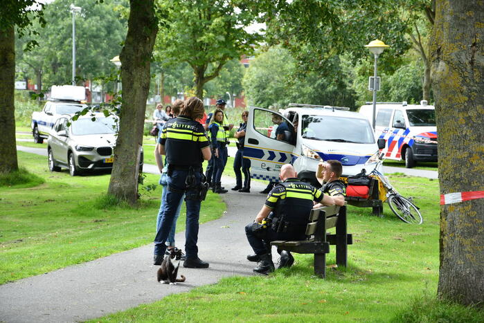 Park afgezet na vondst kleding