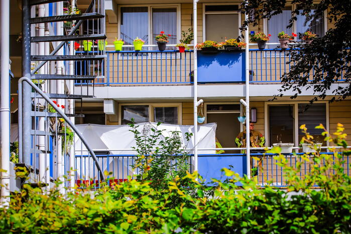 Overleden persoon in woning aangetroffen