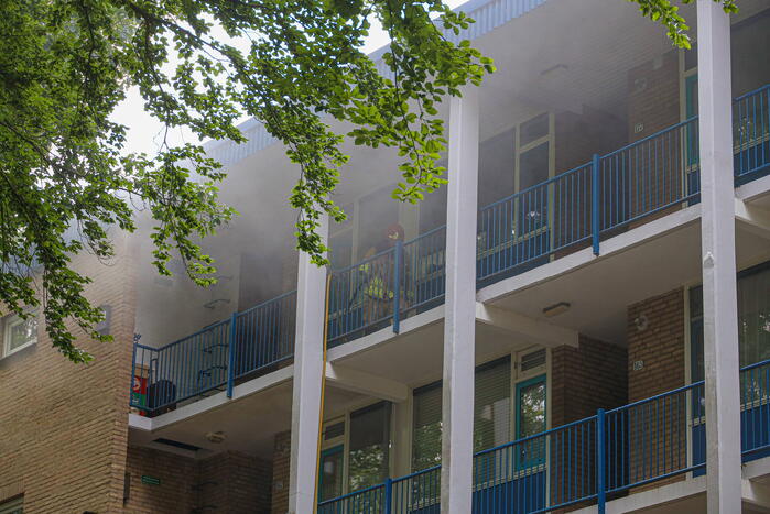 Brand op vierde verdieping van appartementencomplex