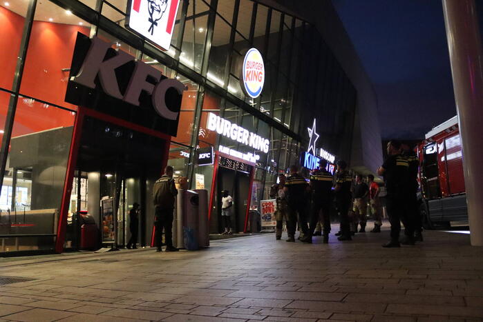 KFC ontruimd na gaslucht
