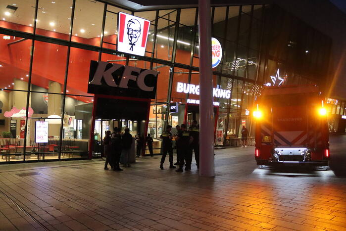 KFC ontruimd na gaslucht