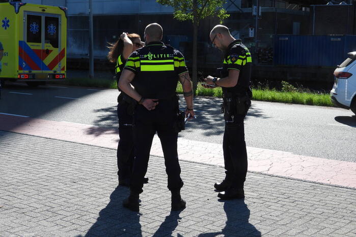 Voetganger gewond bij botsing met auto
