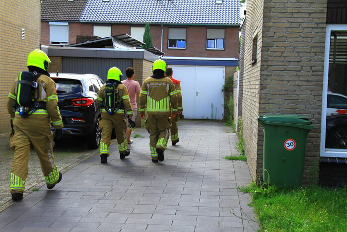 Brand in tuin van woning