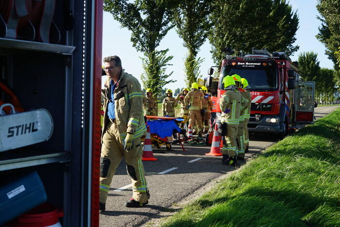 Bestuurder onder invloed veroorzaakt ernstig ongeval op polderweg