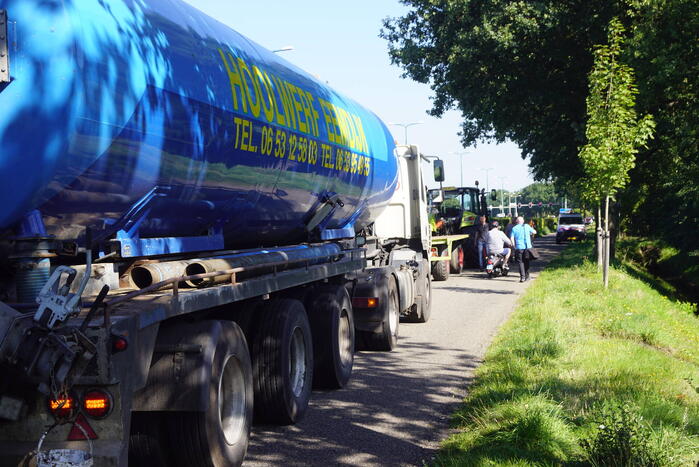 Fietser gewond bij botsing met tractor