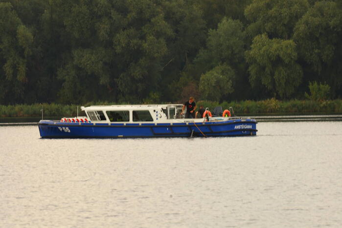 Politie zoekt met sonar naar drenkeling