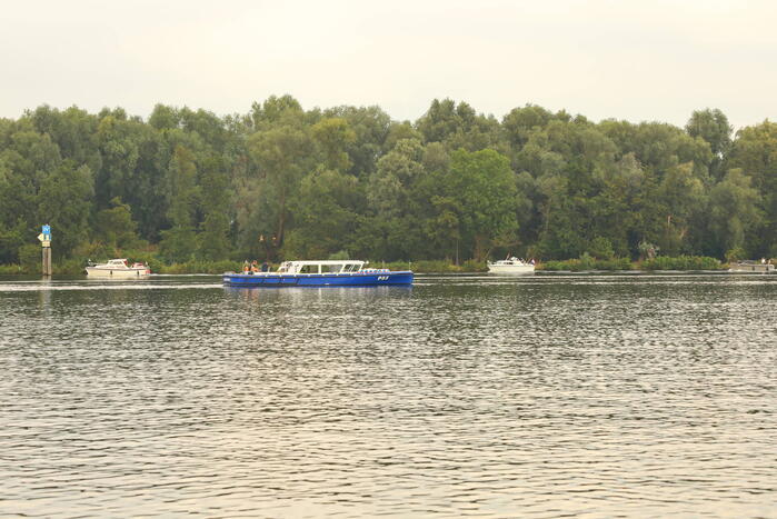 Politie zoekt met sonar naar drenkeling