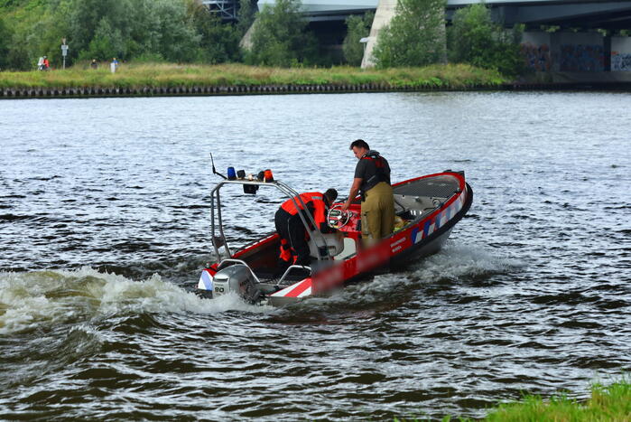 Zoekactie naar mogelijk te water geraakte fietser