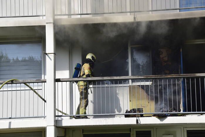 Woning in flat brandt volledig uit