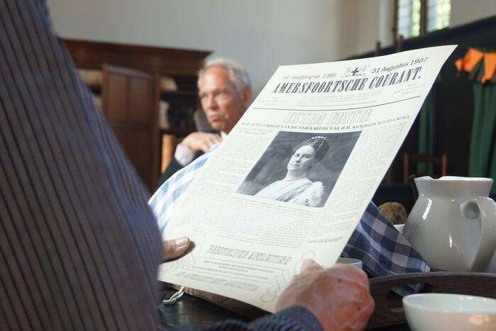 Verjaardag van koningin Wilhelmina wordt gevierd