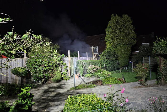 Schuur in achtertuin afgebrand