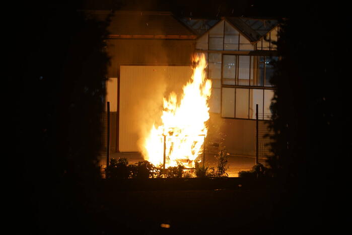 Industriebrand blijkt buitenbrand